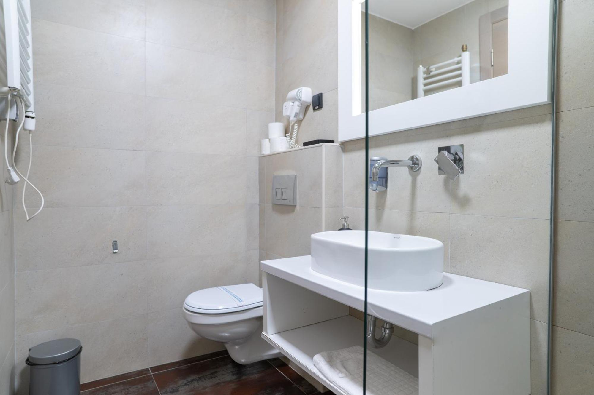 Hotel Passport Belgrade Extérieur photo