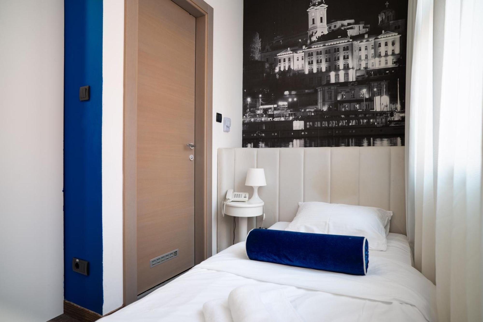 Hotel Passport Belgrade Extérieur photo