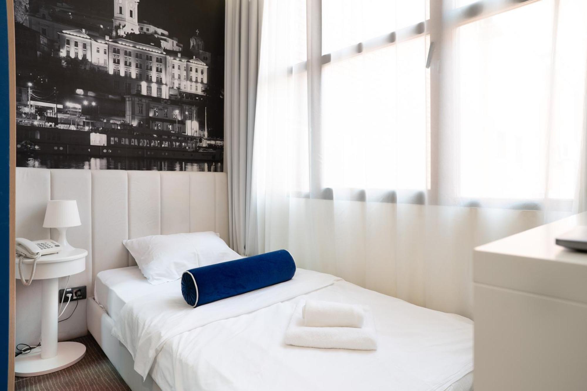 Hotel Passport Belgrade Extérieur photo